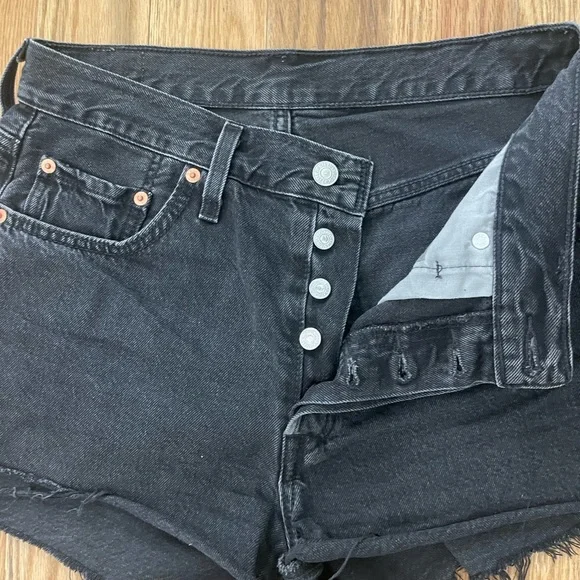 Levi’s button fly shorts sz 28 - Picture 4 of 14